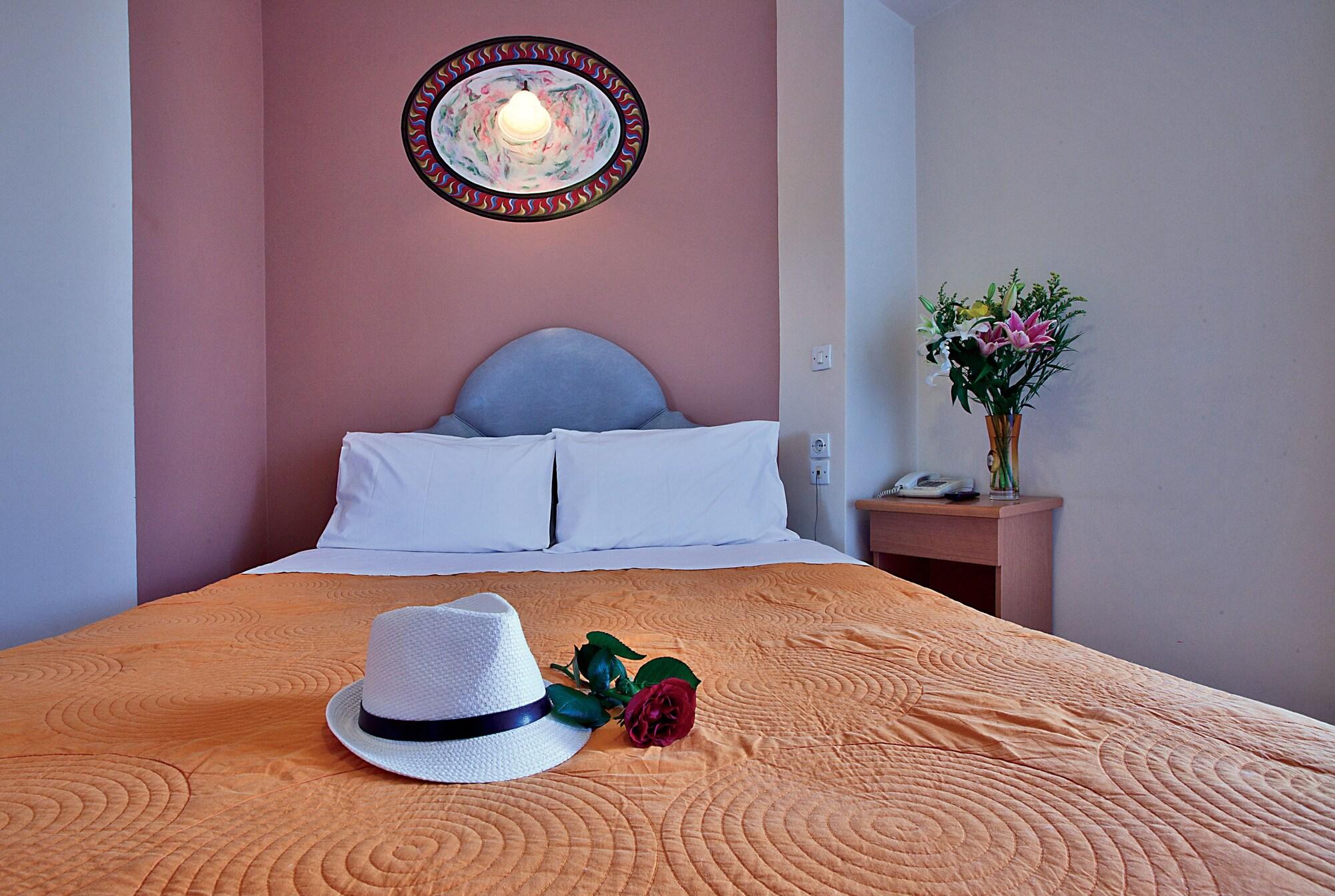 טולון Epidavria Hotel מראה חיצוני תמונה