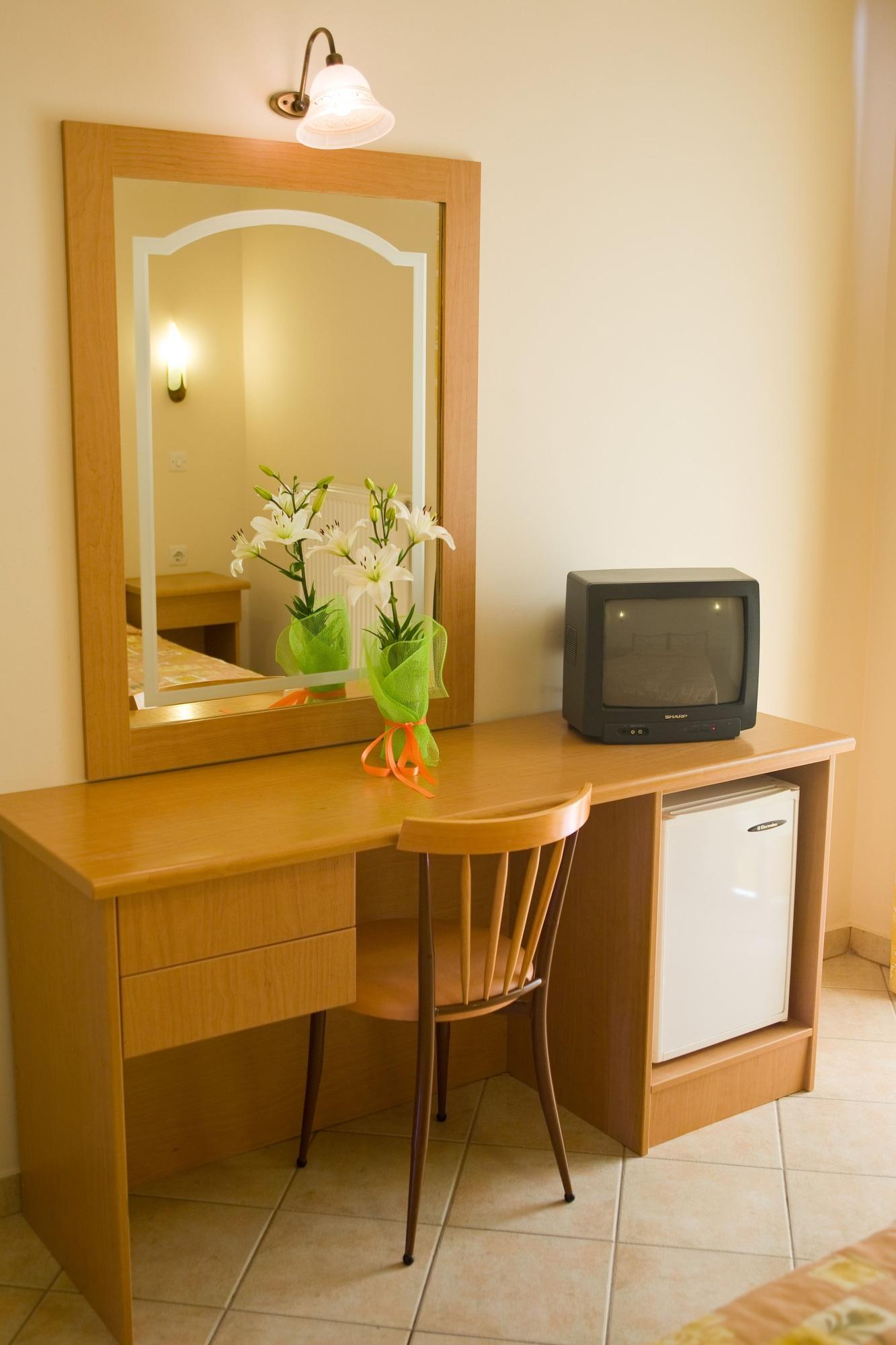 טולון Epidavria Hotel מראה חיצוני תמונה