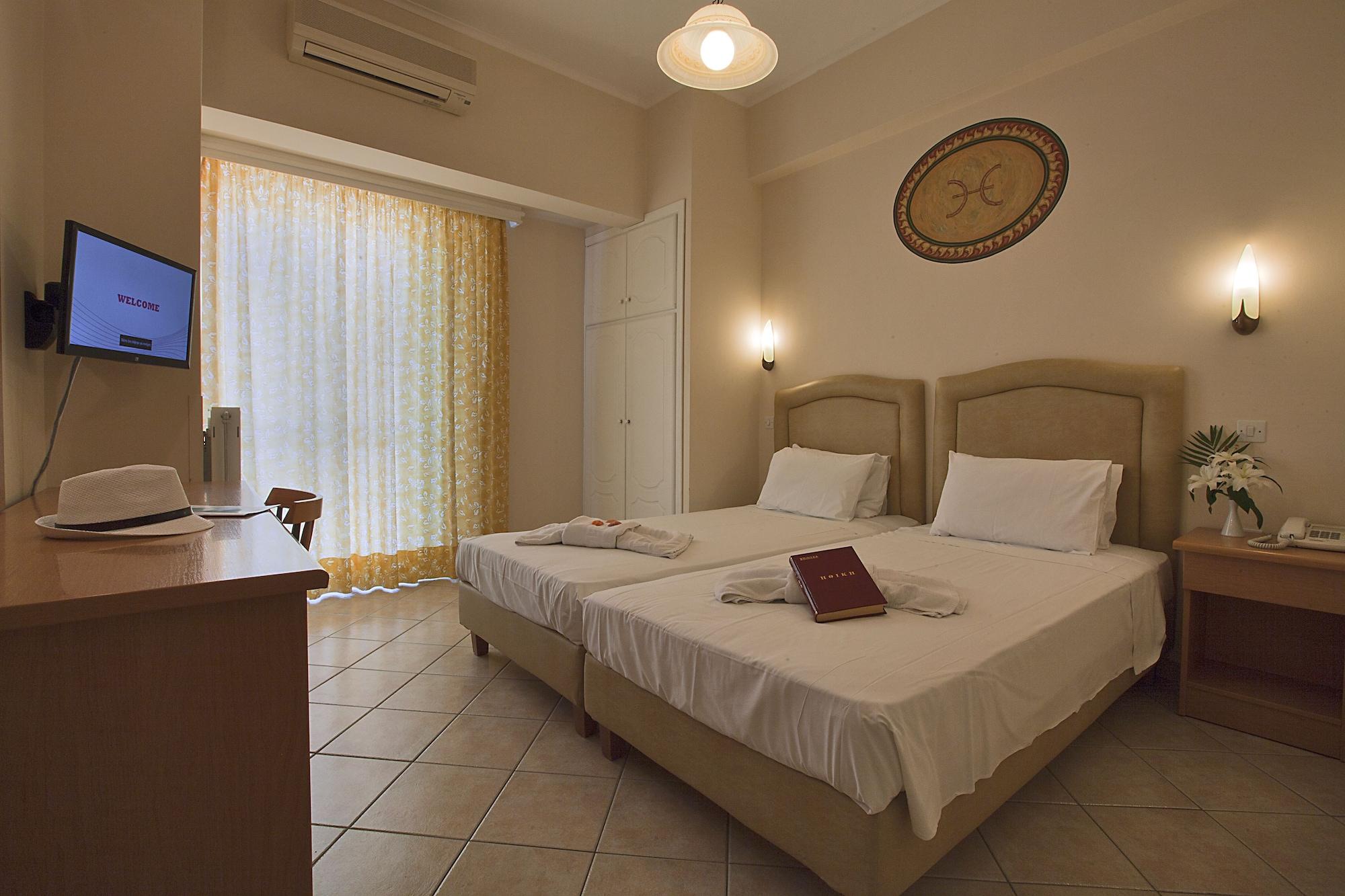טולון Epidavria Hotel מראה חיצוני תמונה