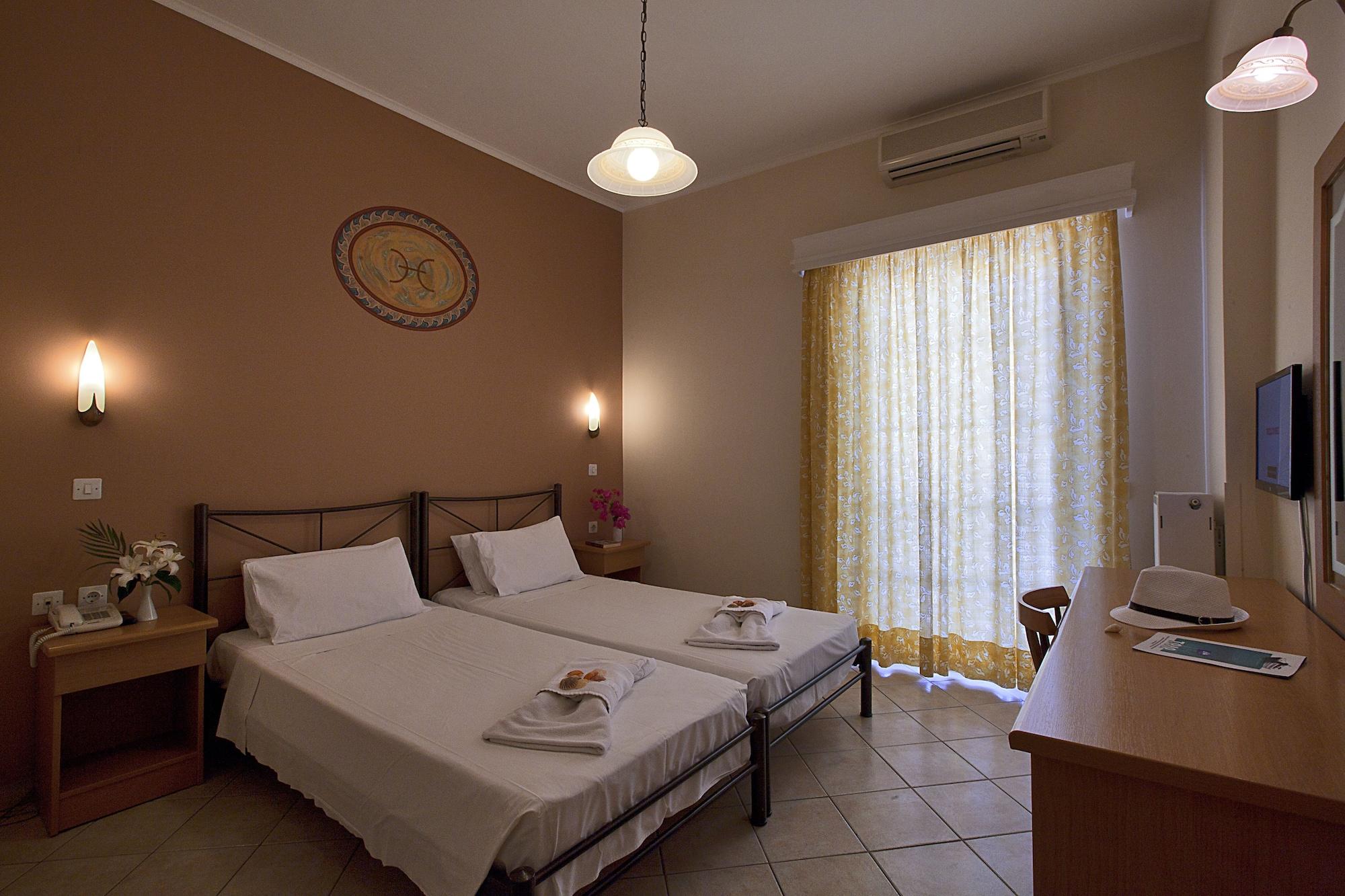טולון Epidavria Hotel מראה חיצוני תמונה